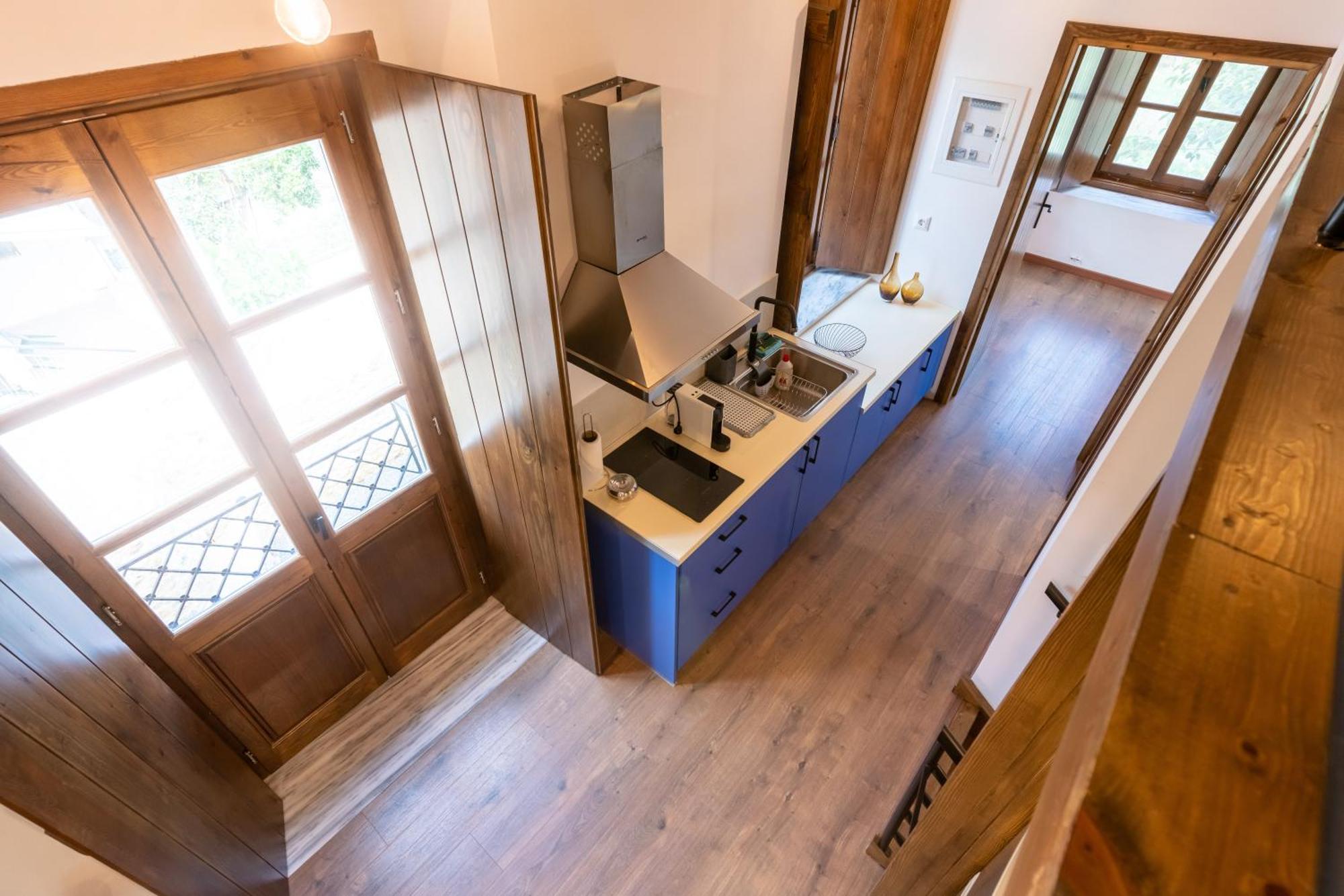 Indigo Apartment *